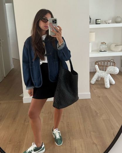 LAURA